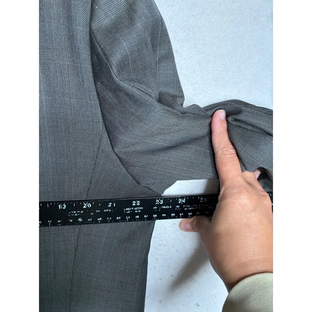 Tommy Hilfiger Mens 41R Grey Glen Plaid 100% Wool‎ 2-Button Blazer Sport Coat